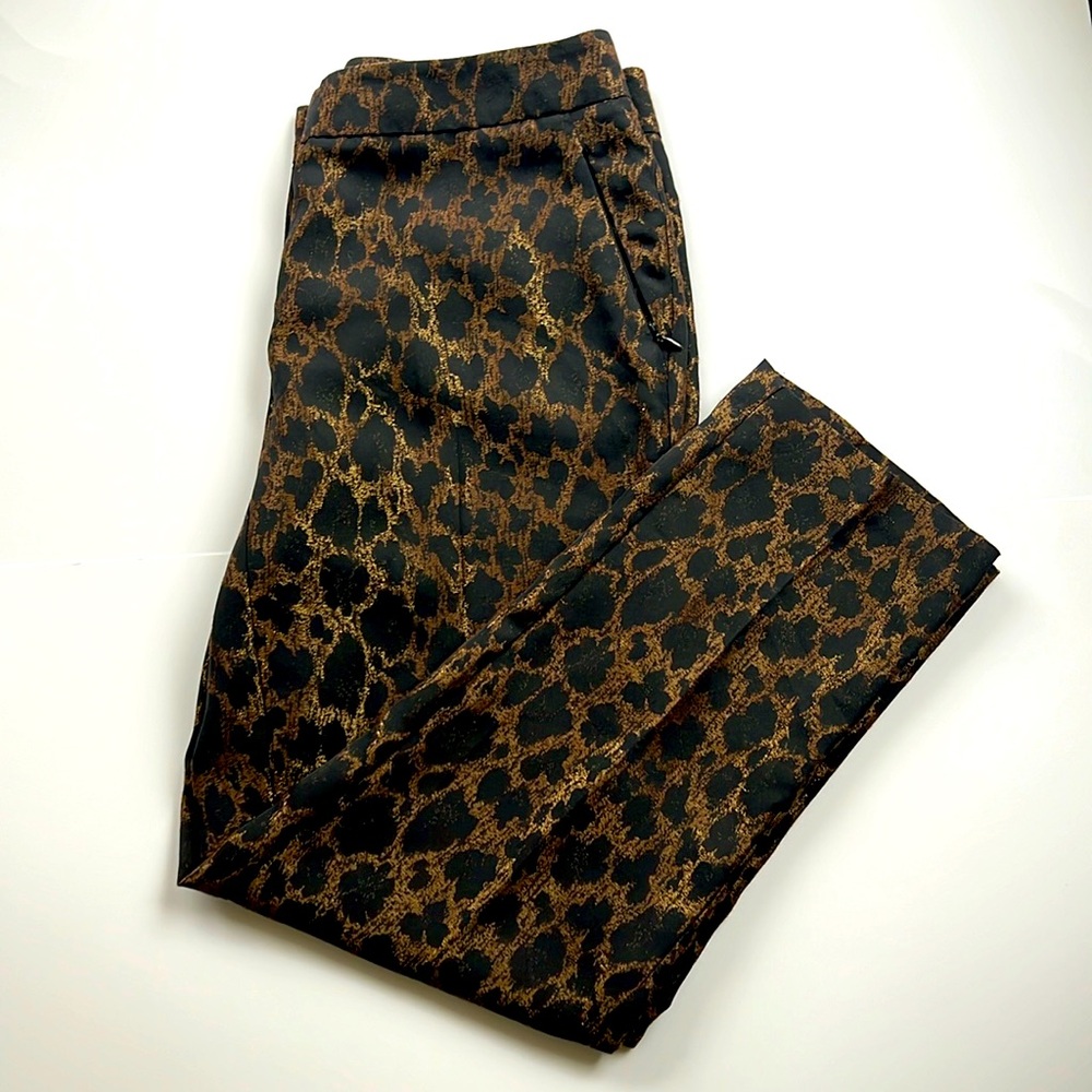 NWT • Chicos Animal print Pant • Size 6 (0.5) - Picture 2 of 10